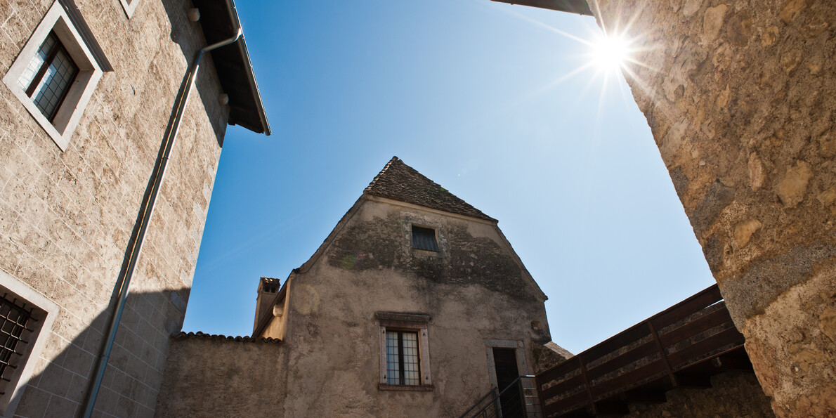 Castel Stenico e la Torre della Fame