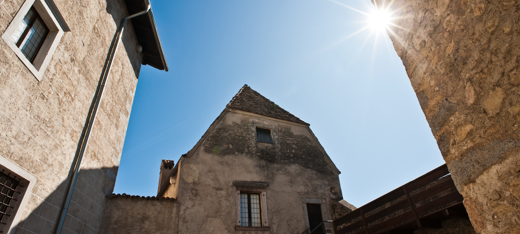 Castel Stenico en de Torre della Fame