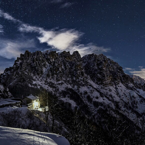 Il Rifugio Pernici in inverno | © Garda Trentino