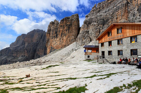 Vedretta degli Sfulmini e Rifugio Alimonta, Dolomiti di Brenta | © APT Madonna di Campiglio, Pinzolo, Val Rendena