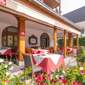 Taufer Restaurant