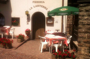 Pizzeria La Lanterna