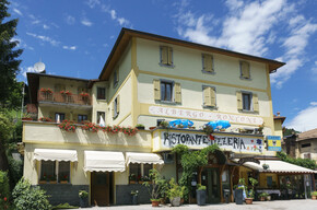 Ristorante Pizzeria Albergo Roncone