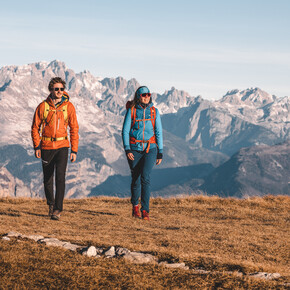 Trekking verso il Rifugio Prospero Marchetti | © Mathäus Gartner