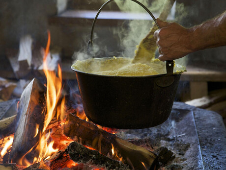 "Una fetta di Polenta per donare insieme"