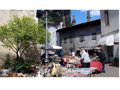 Mercatino delle pulci ad Arco