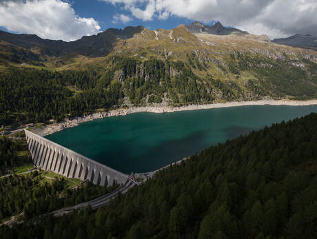 Dighe e centrali idroelettriche