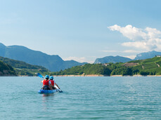 Guided kayak tours in the canyon Novella Trentino Wild agency