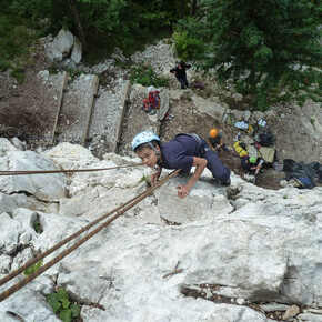 Family climbing - Primi passi sulla roccia