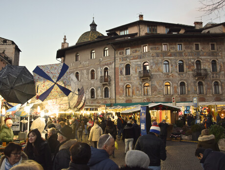 Messe von Santa Lucia