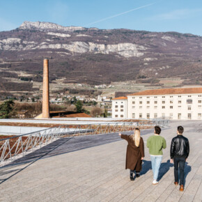 Trekking urbani-Un borgo fra due giganti