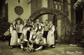 gruppo folk "Aizenponeri" Predazzo
