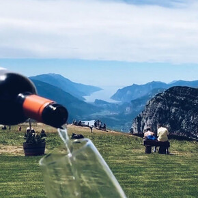 Bubbles at High Altitude - Sunset Gastronomic Experience