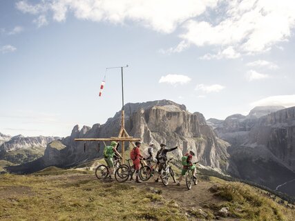 Canazei - Einzigartige Landschaften für Ausflüge, zu Fuß oder mit dem Mountainbike