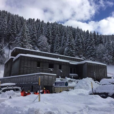 HOTEL-KUBE-FOLGARIA-TRENTINO-INVERNO-PISTEDASCI