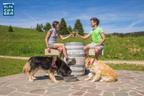 ALPE CIMBRA PET FRIENDLY2_LOGO