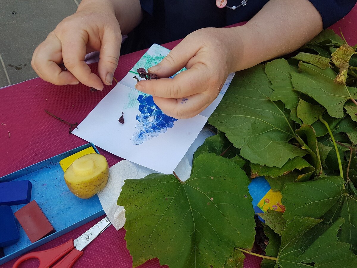 LEAF PRINTING  Fatema's Art Show 