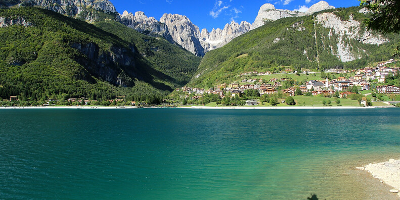 Lago di Molveno erneut zum schönsten See Italiens gekürt #1