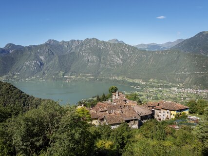 Lake Idro - A dive into adventure 