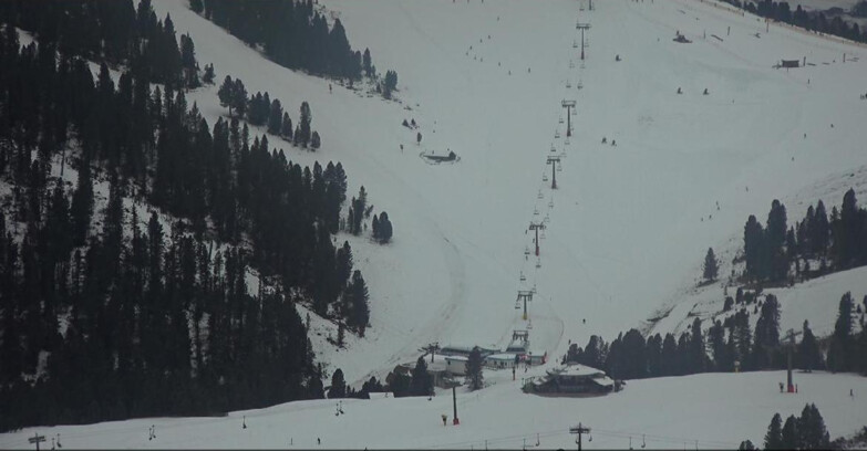 Webcam Пампеаго - Предаццо - Оберегген	 - Chair lift Obereggen