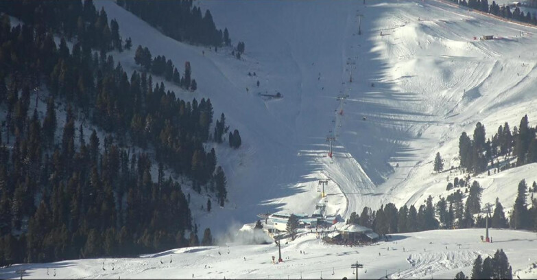 Webcam Pampeago  - Predazzo -  Obereggen - Chair lift Obereggen