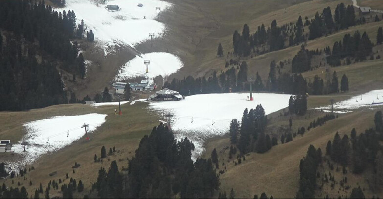 Webcam Пампеаго - Предаццо - Оберегген	 - Mountain hut Latemar