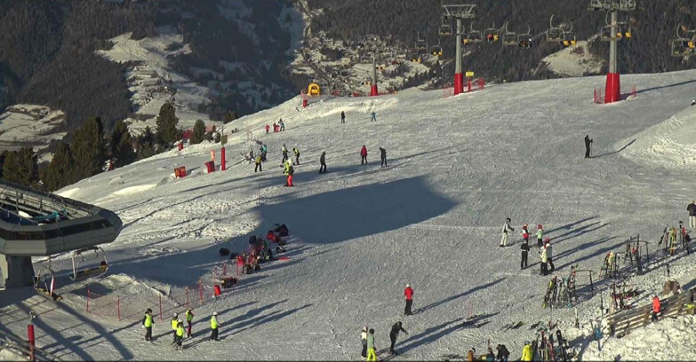 Webcam Alpe Cermis - Chairlift and slope Lagorai