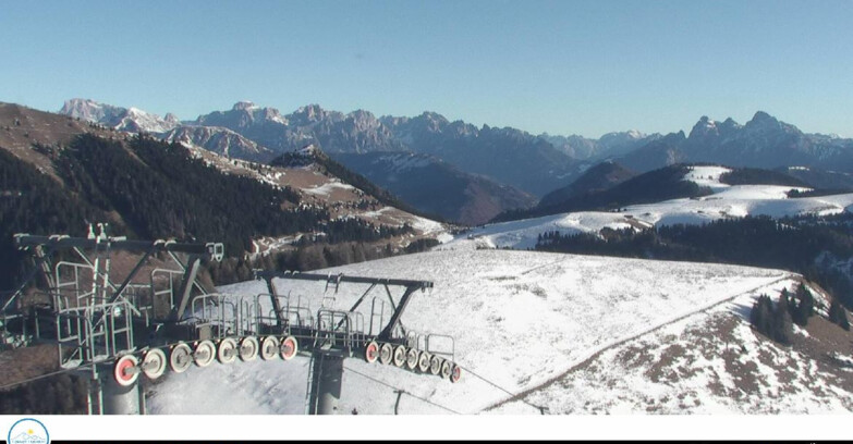 Webcam Passo Brocon-Marande - Landschaft vs. Paradiso