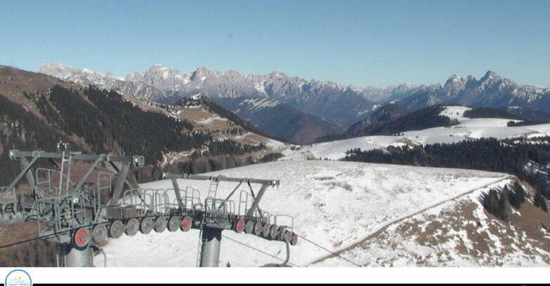 Webcam Passo Brocon-Marande - Landschaft vs. Paradiso