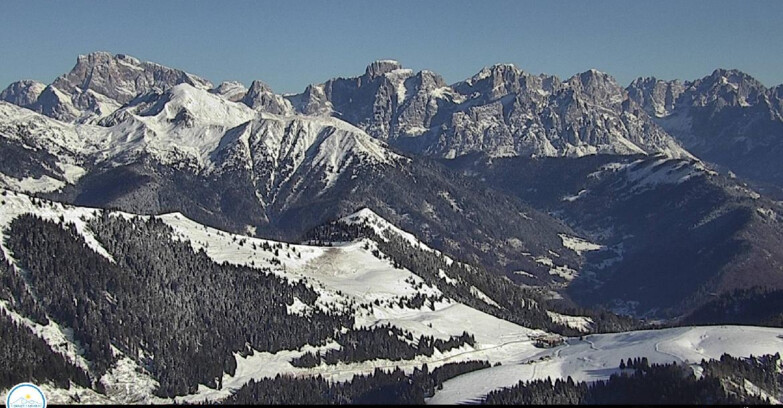 Webcam Passo Brocon-Marande - Passo Brocon e Pale di S.Martino