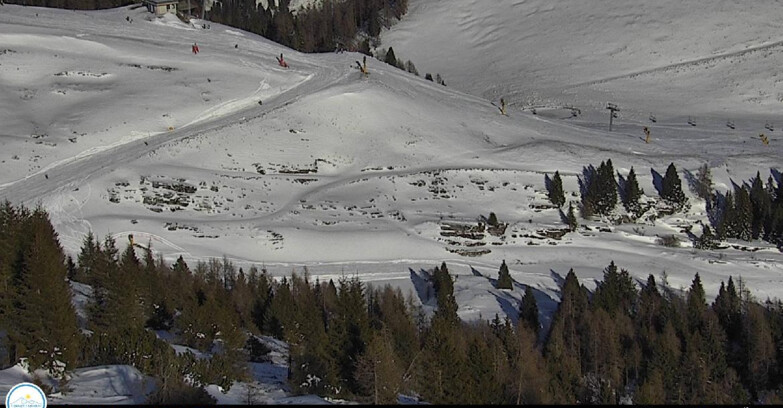 Webcam Passo Brocon-Marande - Chair lift Valfontane