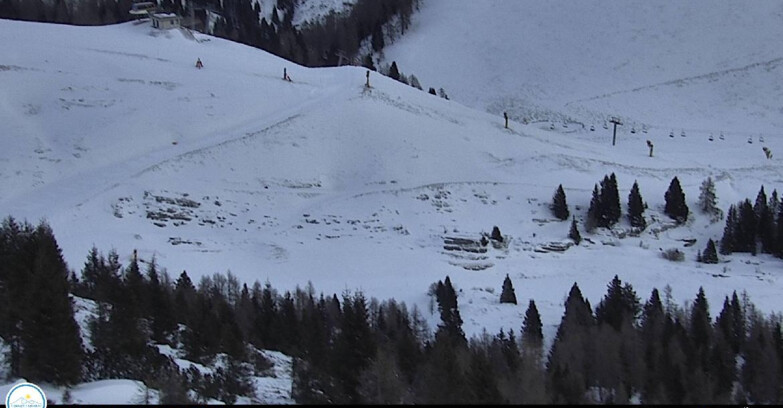 Webcam Passo Brocon-Marande - Chair lift Valfontane