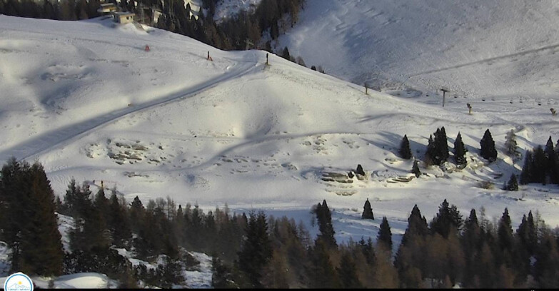 Webcam Passo Brocon-Marande - Chair lift Valfontane