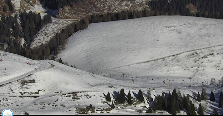 Webcam Passo Brocon-Marande - Chair lift Valfontane