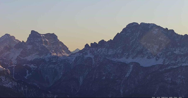 Webcam Passo San Pellegrino-Falcade  - Pelmo e Civetta