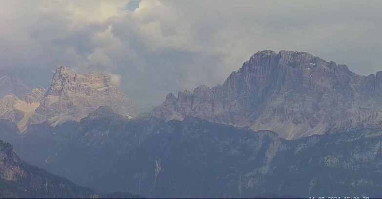 Webcam Passo San Pellegrino-Falcade - Pelmo