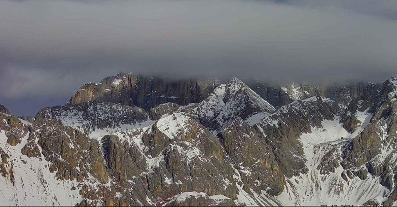 Webcam Passo San Pellegrino-Falcade - Marmolada