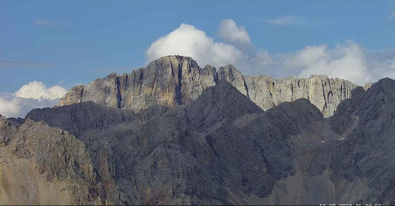 Webcam Passo San Pellegrino-Falcade - Marmolada