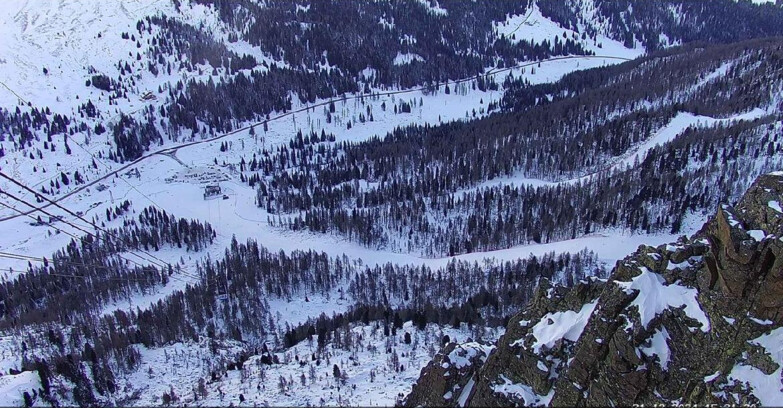 Webcam Passo San Pellegrino-Falcade - Pista Funivia