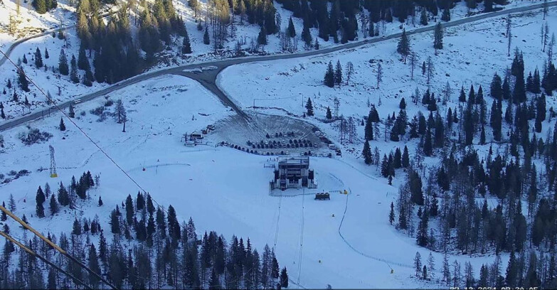 Webcam Passo San Pellegrino-Falcade  - Arrivo Seggiovia