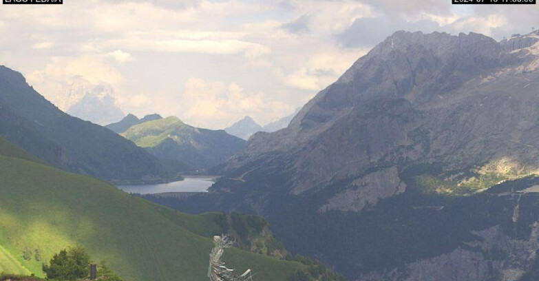 Webcam Canazei-Belvedere  - Lago e Passo Fedaia