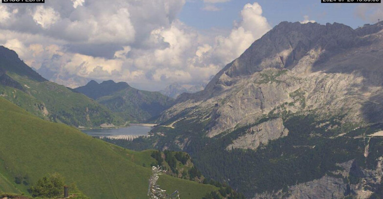 Webcam Canazei-Belvedere - Lago e Passo Fedaia