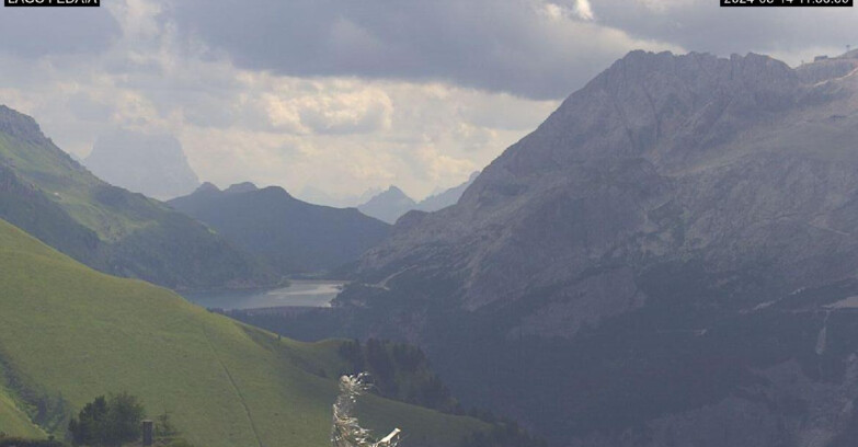 Webcam Canazei-Belvedere  - Lago e Passo Fedaia