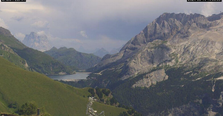 Webcam Canazei-Belvedere  - Lago e Passo Fedaia