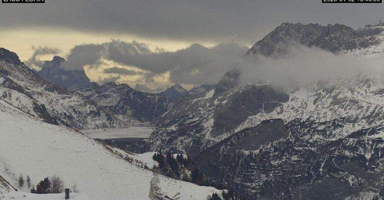 Webcam Canazei-Belvedere - Lago e Passo Fedaia