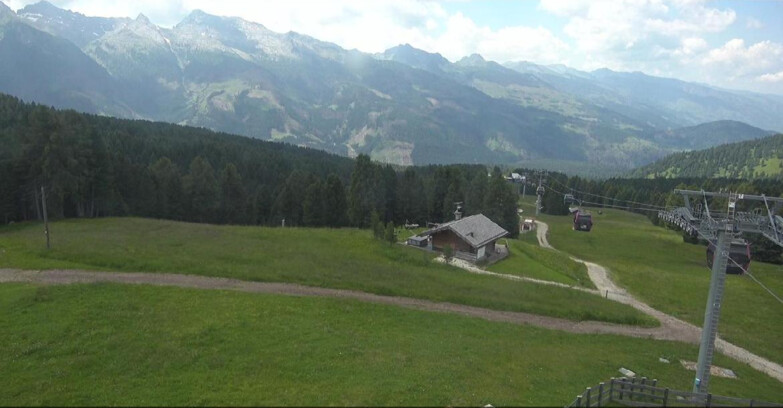 Webcam Bellamonte-Alpe Lusia - Pista Le Fassane e Morea Snowpark