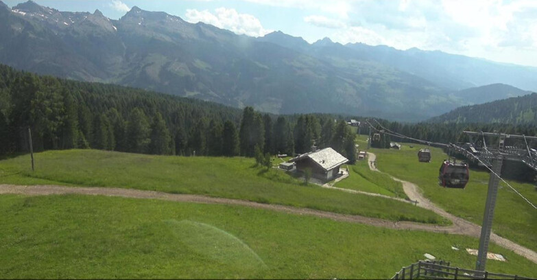 Webcam Bellamonte-Alpe Lusia - Pista Le Fassane e Morea Snowpark
