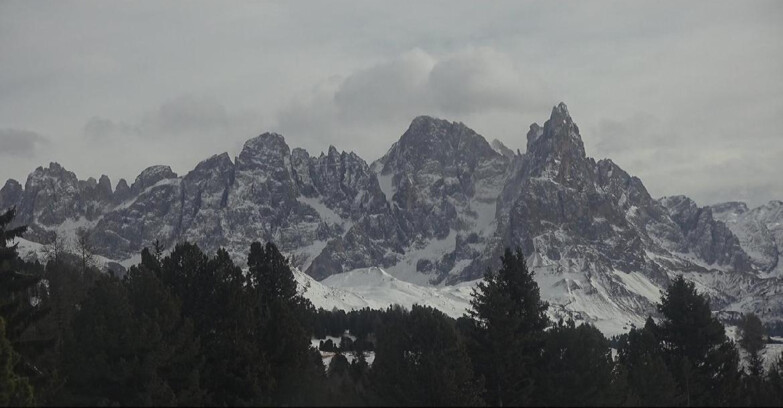 Webcam Белламонте-Альпе-Лусиа  - Pale di San Martino