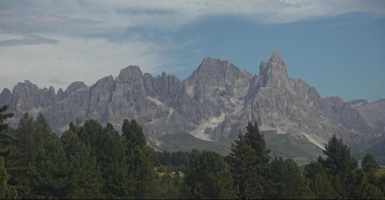 Webcam Bellamonte-Alpe Lusia  - Pale di San Martino