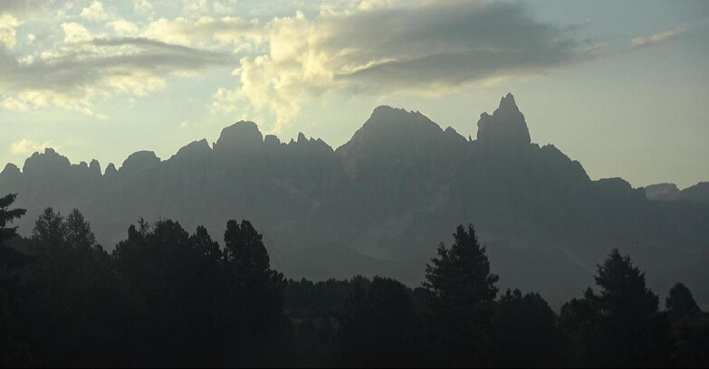 Webcam Bellamonte-Alpe Lusia  - Pale di San Martino